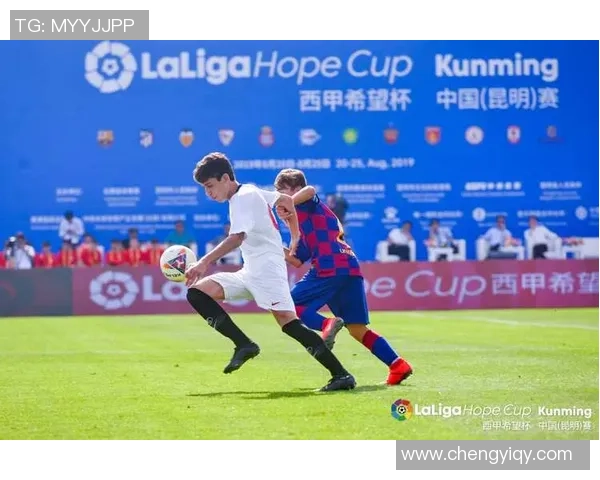 昆明西甲足球公园乱象频现世纪金源羊肉未尝反遭不快体验